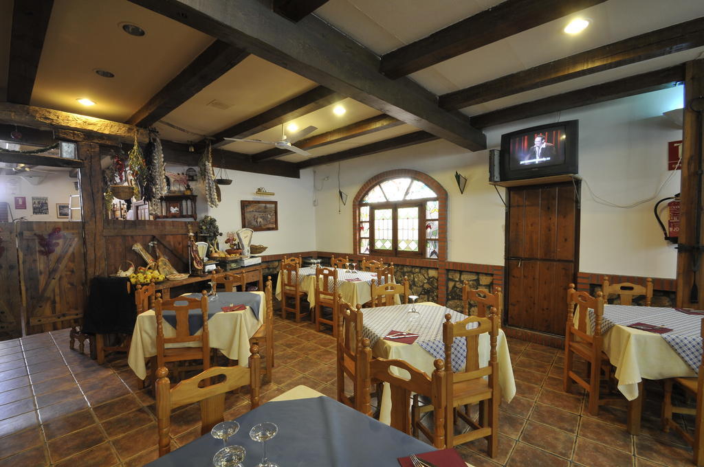 Hospedaje Rural Casa Parri Poveda de la Sierra Buitenkant foto