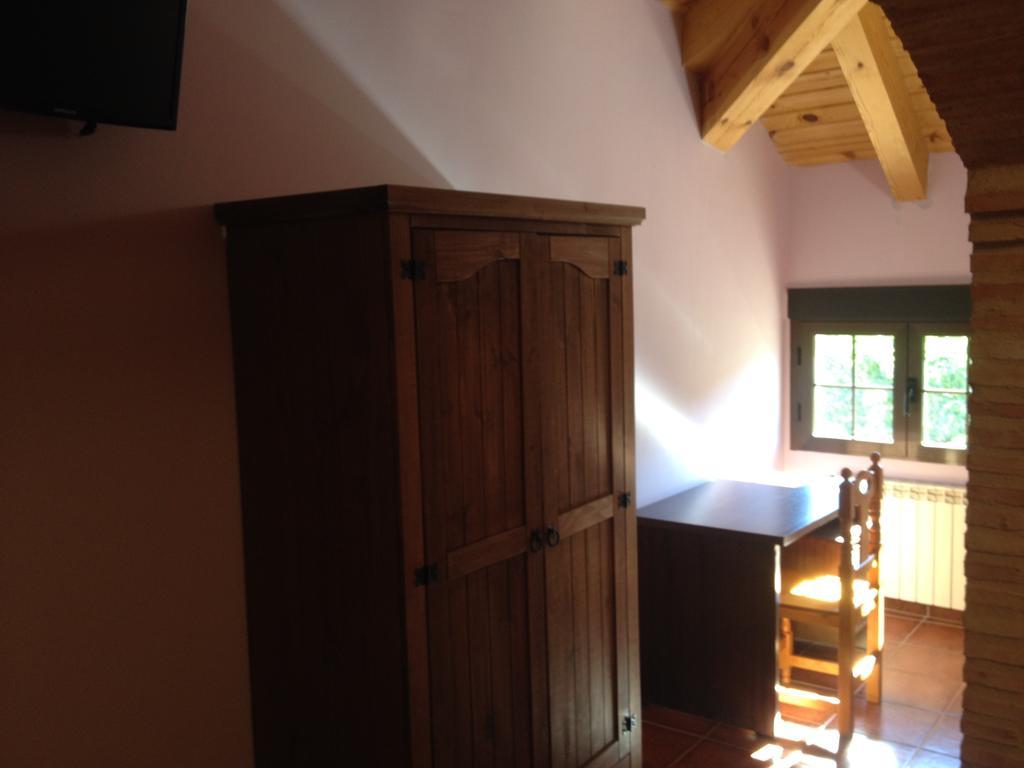Hospedaje Rural Casa Parri Poveda de la Sierra Kamer foto