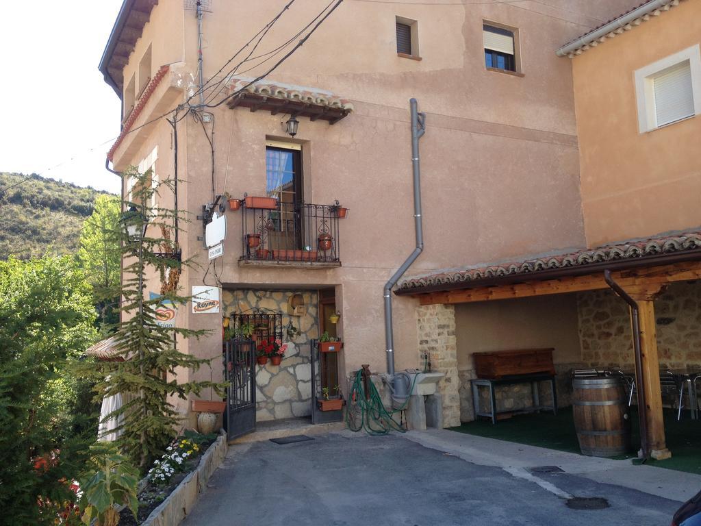 Hospedaje Rural Casa Parri Poveda de la Sierra Buitenkant foto